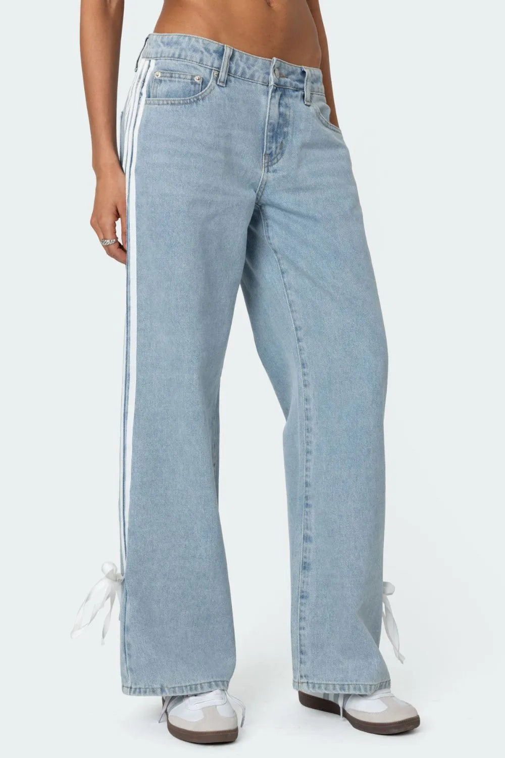 Side Striped Loose Fit Jeans 