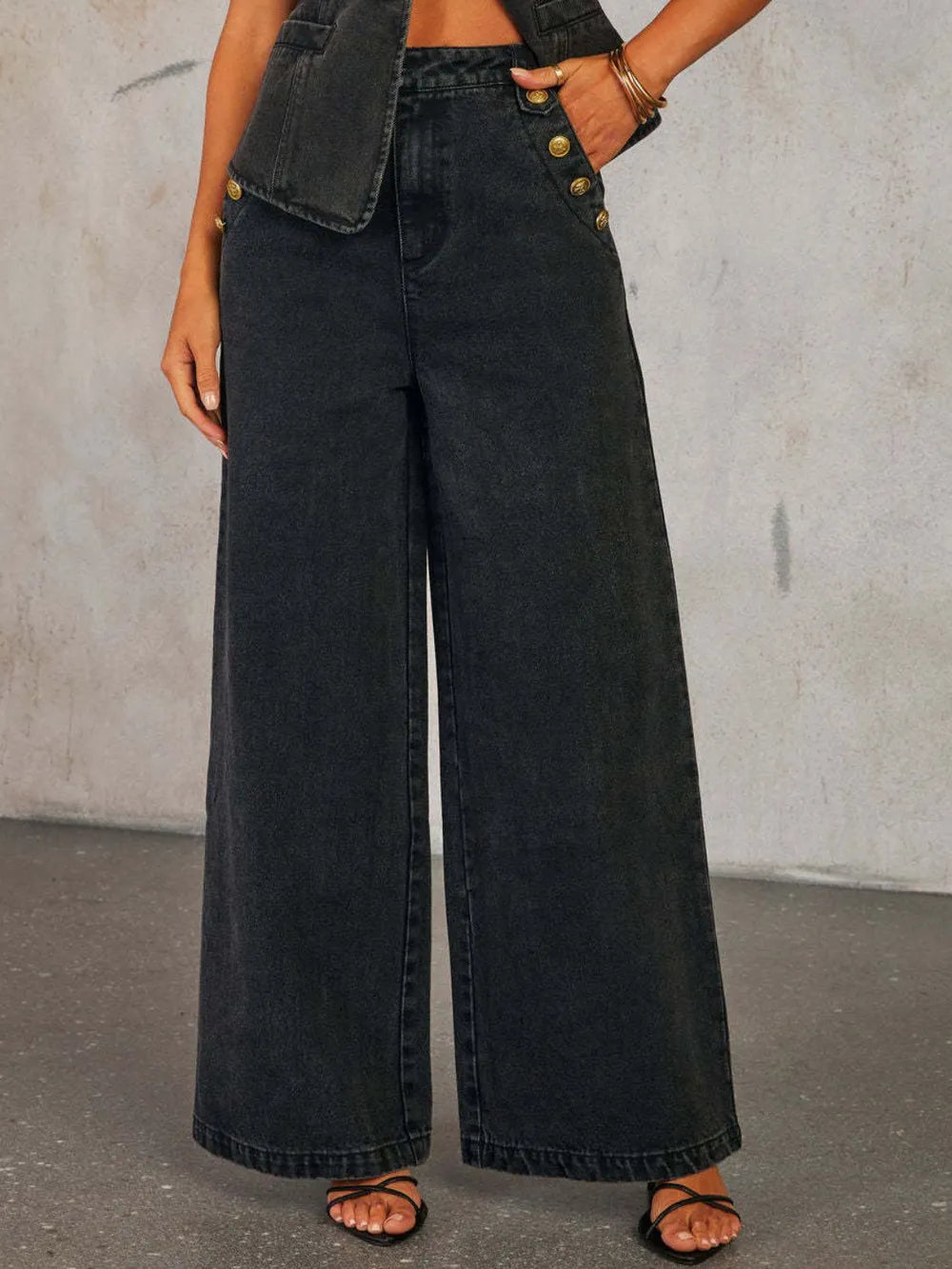 Button Decor High Rise Wide Leg Jeans 