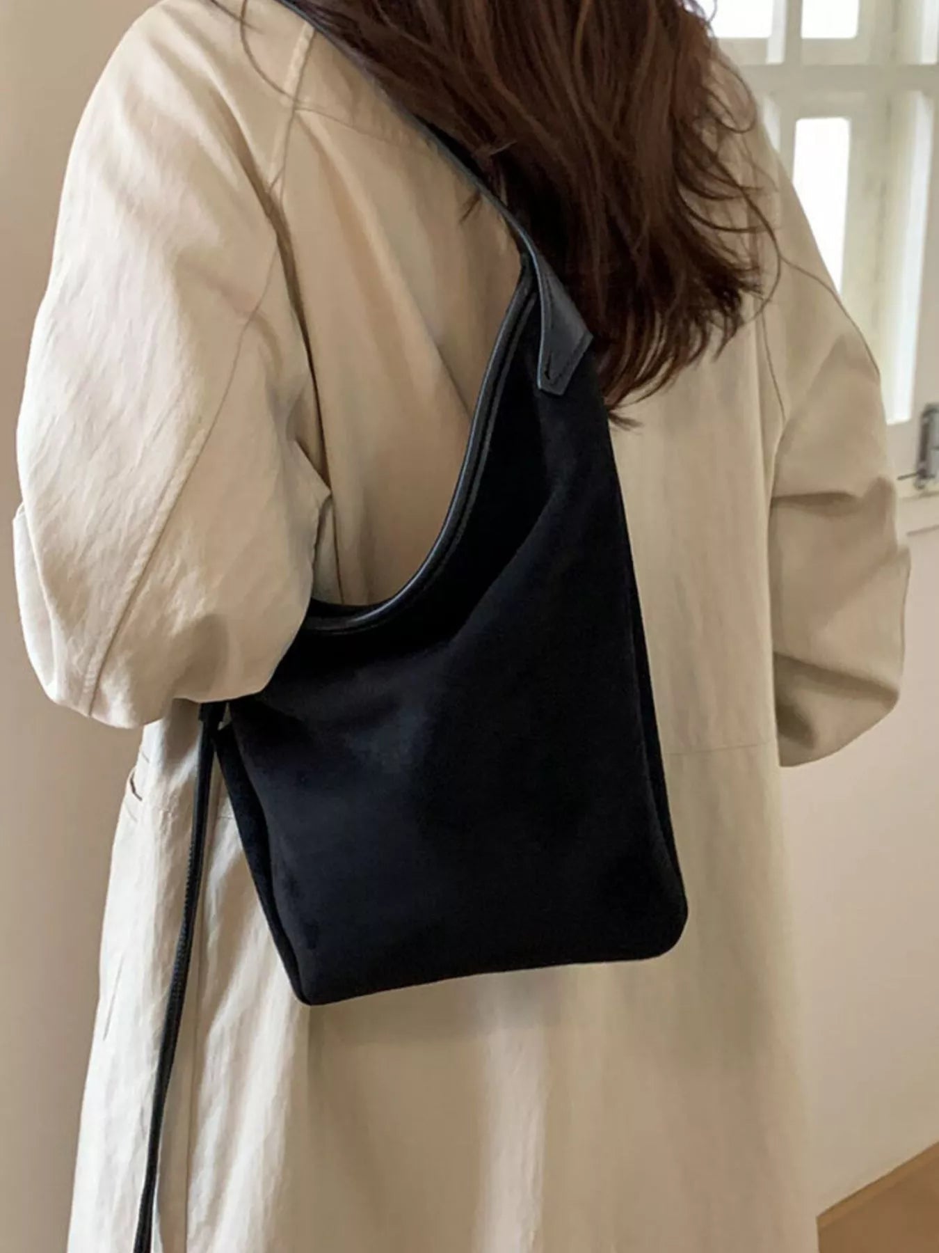 Asymmetrical Lightweight Crossbody Bag 