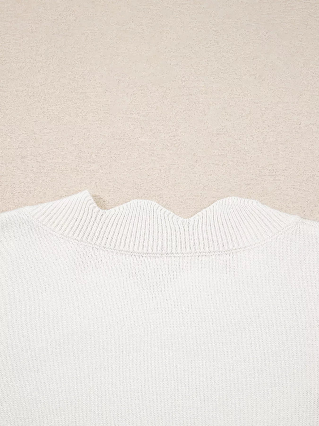 Floral Embroidered Scallop Hem Cropped Sweater 