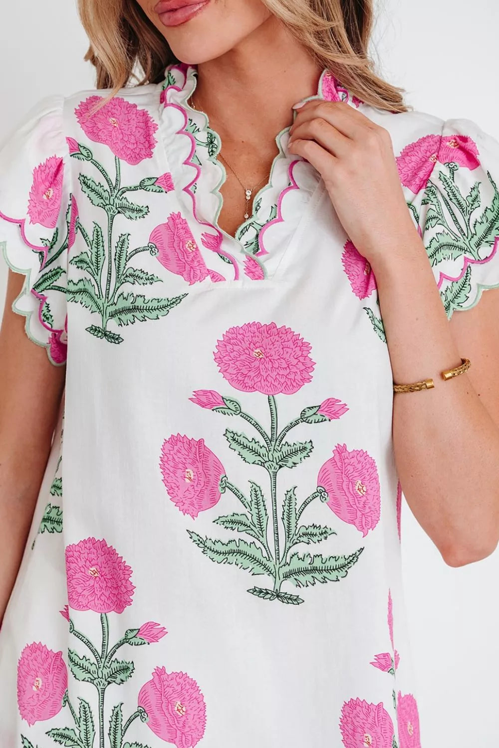 Contrast Scallop Trim Layered Short Sleeve V Neck Blouse 