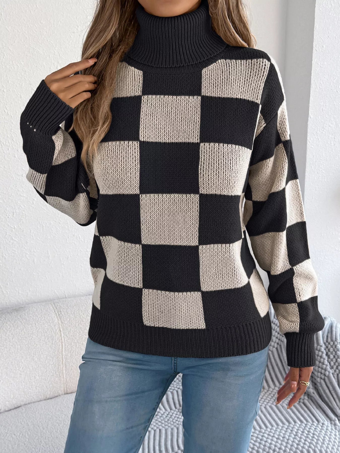 Checkered Turtleneck Long Sleeve Sweater 