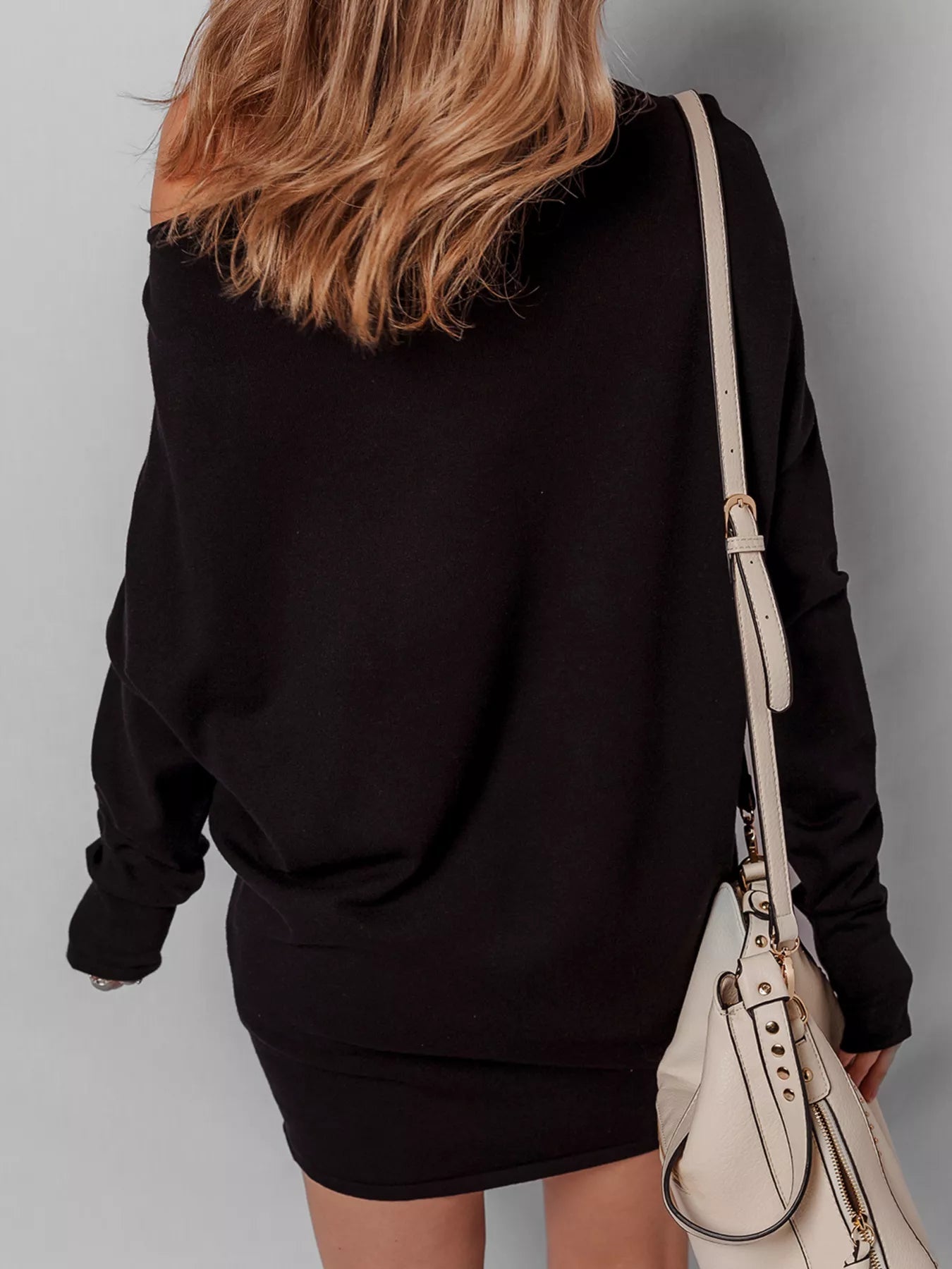 Asymmetric Neck Batwing Sleeve Shift Mini Sweater Dress 