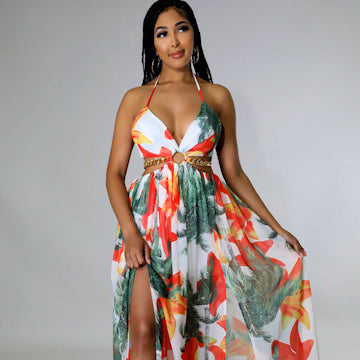 AllureMaxi | Flattering elegance for every body type 