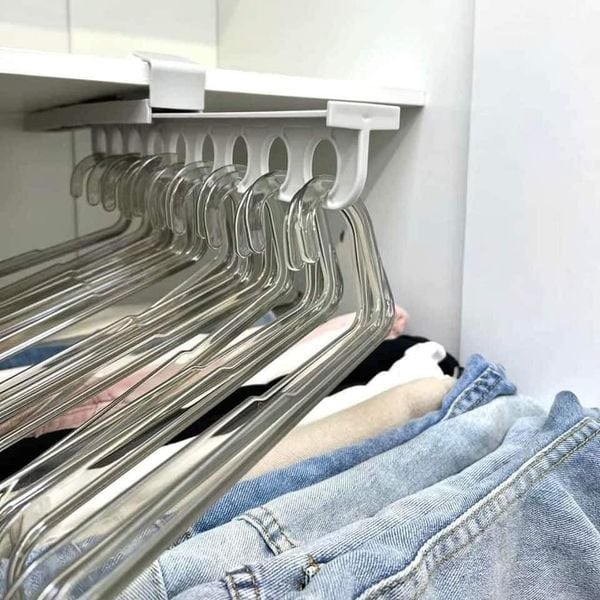 GarmaFlex™ - Expandable Garment Hanger 