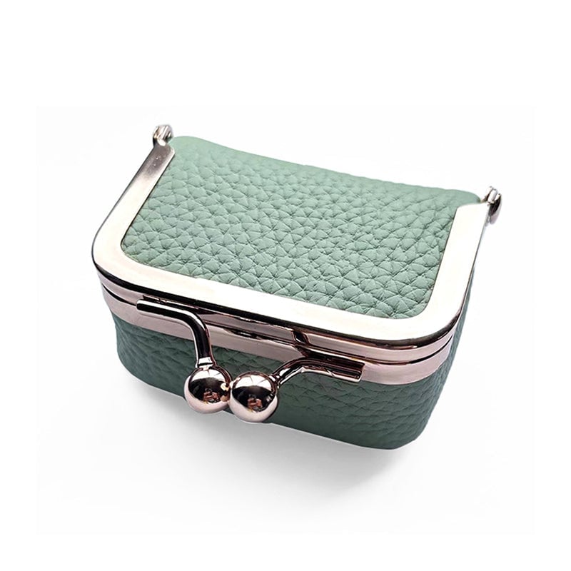 GemGuard™ — Keep Your Treasures Chic, Secure, and Always Ready to Shine 