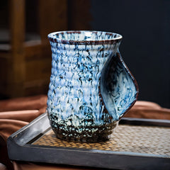 Handcrafted Ceramic Mug with 500ml Capacity – Bold Design and Ergonomic Handle 