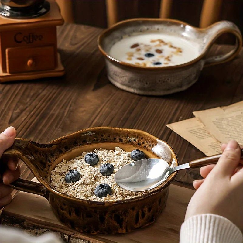 Handcrafted Rustic Ceramic Oatmeal Bowl with Glazed Finish – Ideal for Soups and Salads 