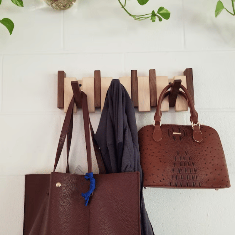 HarmonyHold™ — Transform Chaos into Stylish Calm with Effortless Elegance 