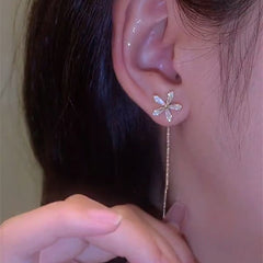 Uexim Sparkle Tassel Earrings 