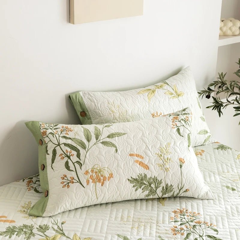King Size Botanical Quilt Set – Lightweight 100% Cotton, Cooling Fabric for Stylish Bedroom Décor 