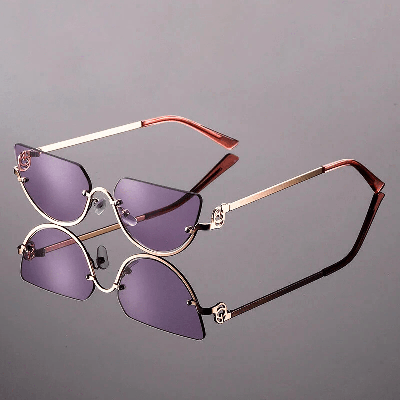 Liora Retro Sunglasses | UV400 Protection, Golden Frames 