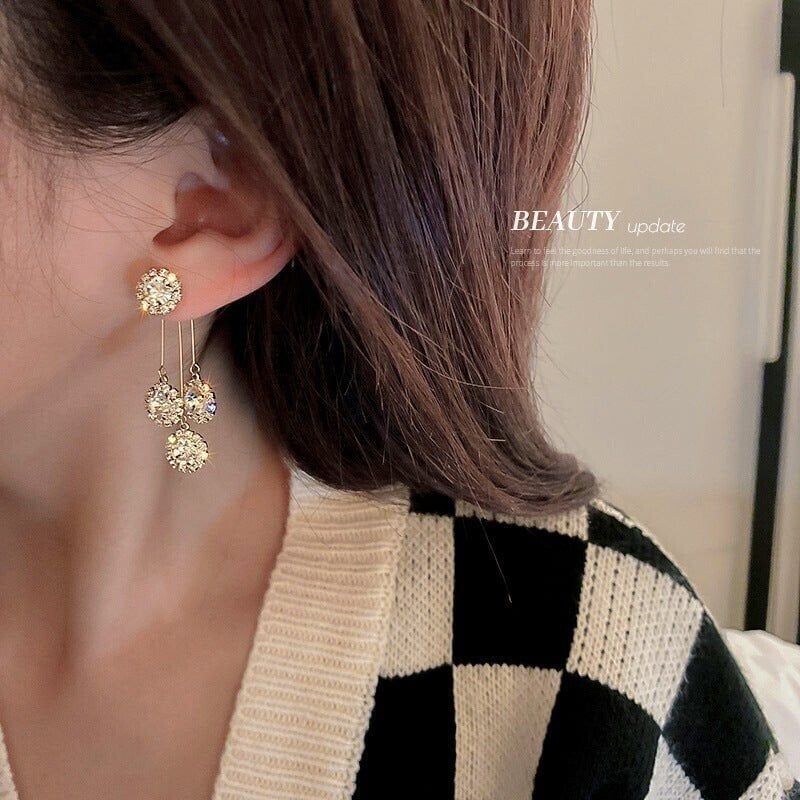 Luna Petal Zirconia Earrings | Hypoallergenic Gold-Plated Sparkle 