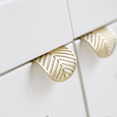 Modern Nordic Minimalist Pull-Hand Leaf Invisible Cabinet Wardrobe Furniture Drawer Handle Ins Wind Zinc Alloy MRSLM