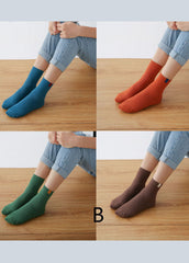 Classy Solid color Cotton Crew Socks dylinoshop