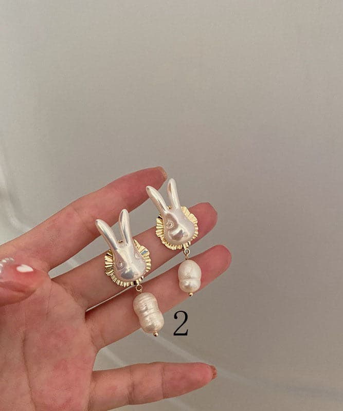 Fashion Red Animal Zircon Metal Asymmetrical Design Stud Earrings Jew-EAR220805