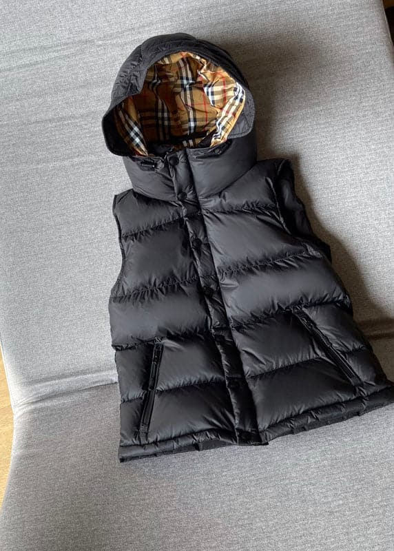 Simple Black Hooded Solid Color Duck Down Puffer Vest Sleeveless GK-VTP220830