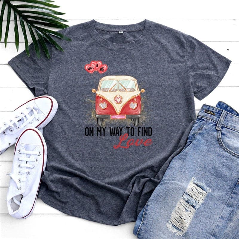 On My Way To Find Love Hippie T-Shirt Buddhatrends