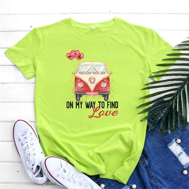 On My Way To Find Love Hippie T-Shirt Buddhatrends